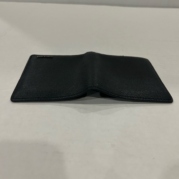 Coach Lather Folding Card Holder - Picture 6 of 8